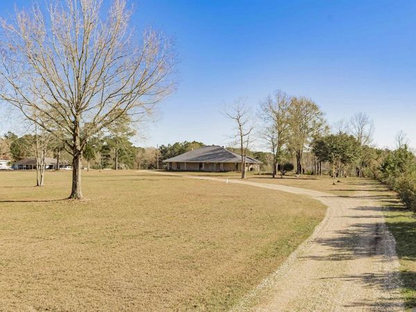 7705 Highway 10, Ethel, LA 70730
