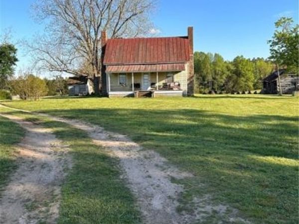 13401 Browns Road, Dinwiddie, VA 23833