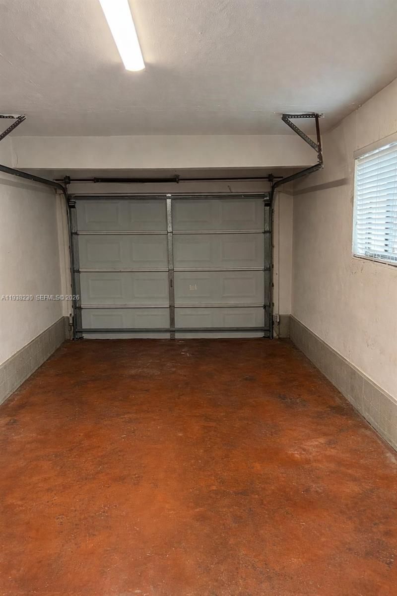 6385 SW 25th St , Miami, FL 33155 Photo