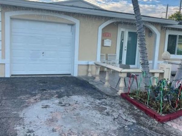 1403 Broadmoor, North Lauderdale, FL 33068