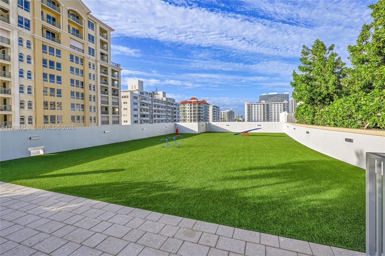 151 N Seabreeze, Unit 1701E, Fort Lauderdale, FL 33304 Photo