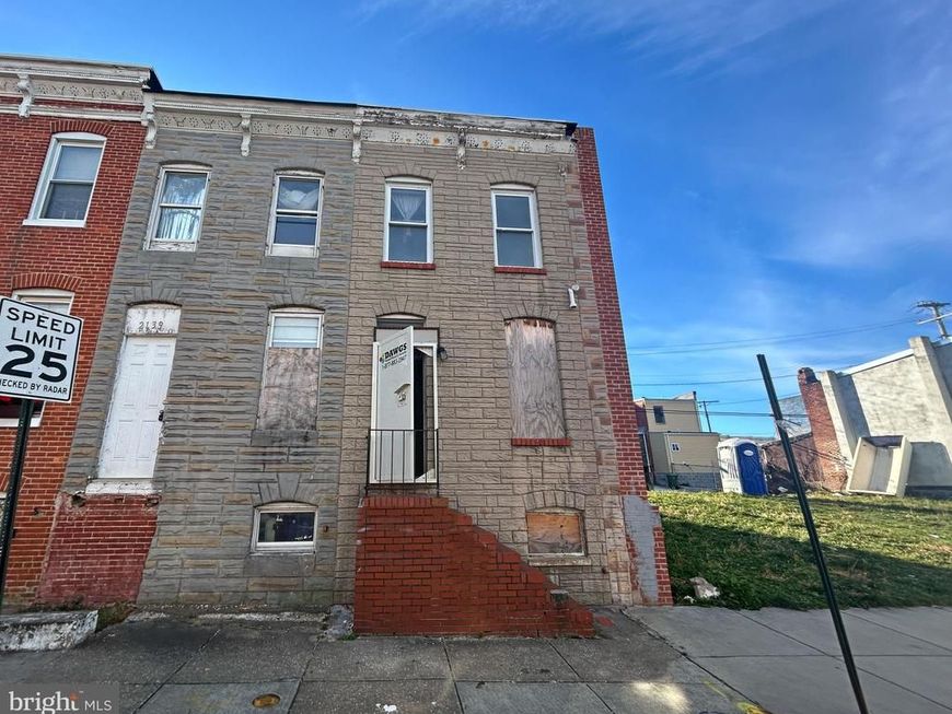 2141 Vine Street, Baltimore, MD 21223 Main Photo