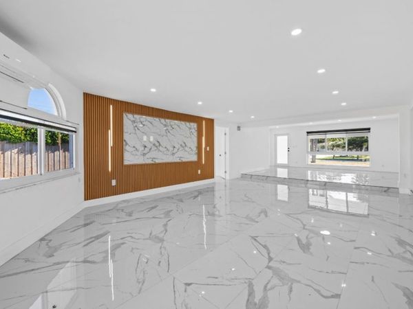 2185 Imperial Point Dr, Fort Lauderdale, FL 33308