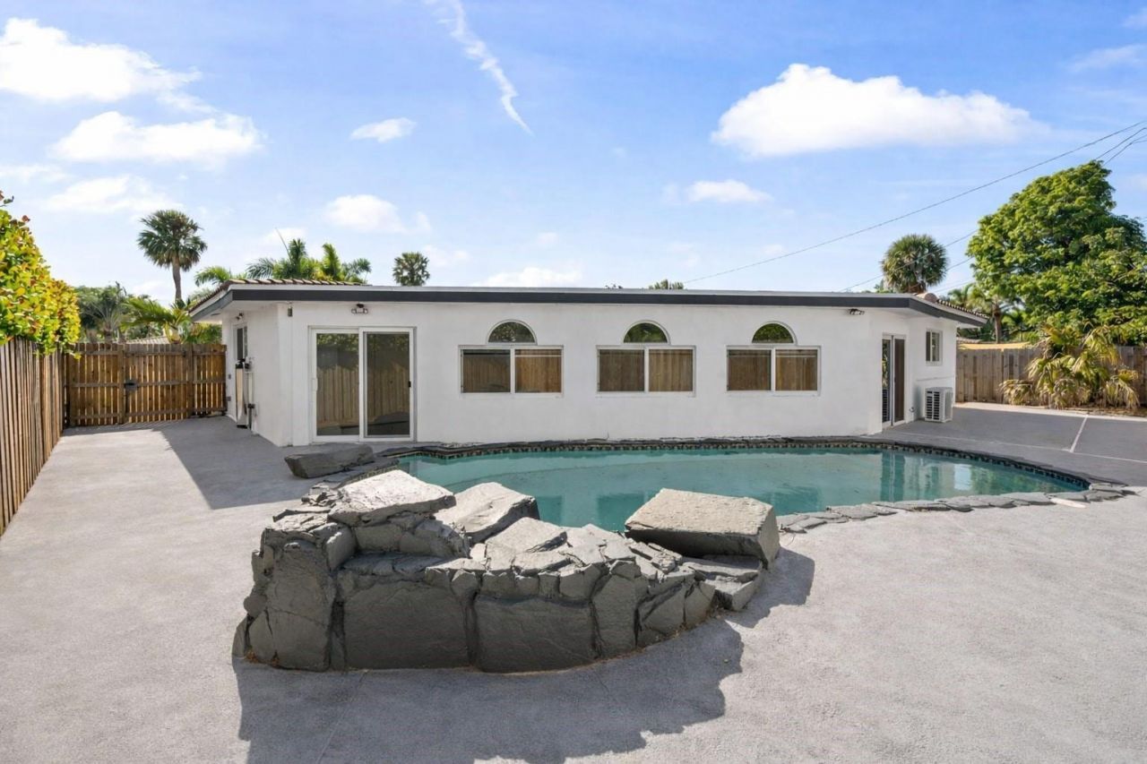 2185 Imperial Point Drive, Fort Lauderdale, FL 33308 Photo