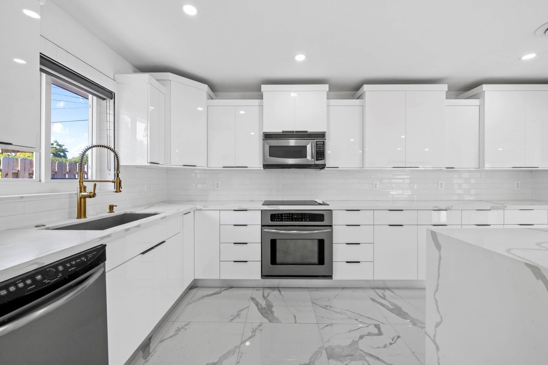 2185 Imperial Point Drive, Fort Lauderdale, FL 33308 Photo