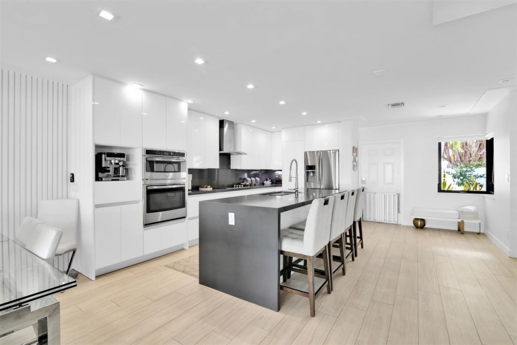 1035 Boca Cove Lane, Highland Beach, FL 33487 Photo
