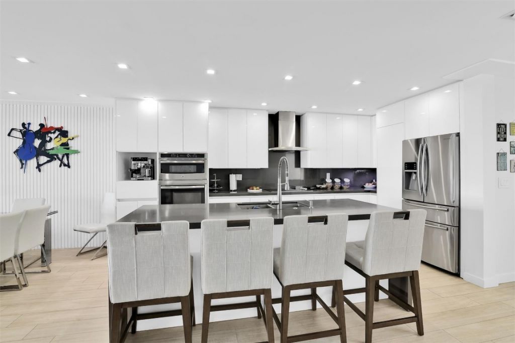 1035 Boca Cove Lane, Highland Beach, FL 33487 Photo