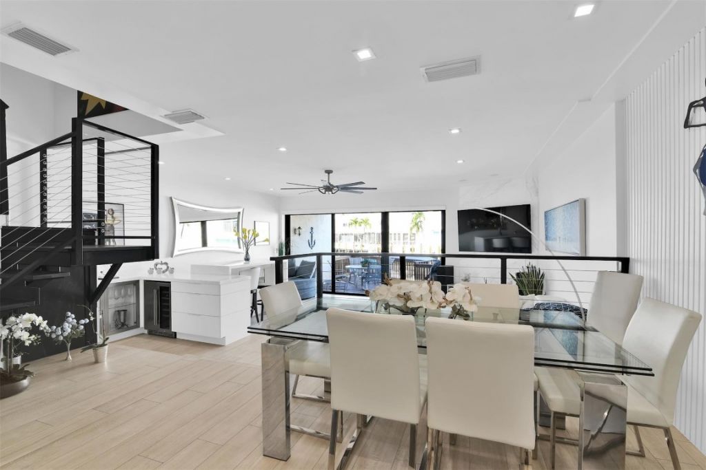 1035 Boca Cove Lane, Highland Beach, FL 33487 Photo