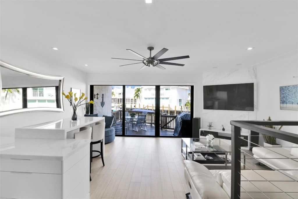 1035 Boca Cove Lane, Highland Beach, FL 33487 Photo