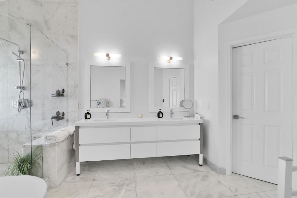1035 Boca Cove Lane, Highland Beach, FL 33487 Photo