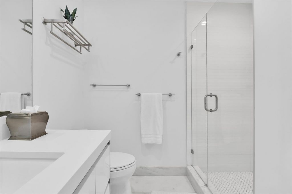 1035 Boca Cove Lane, Highland Beach, FL 33487 Photo