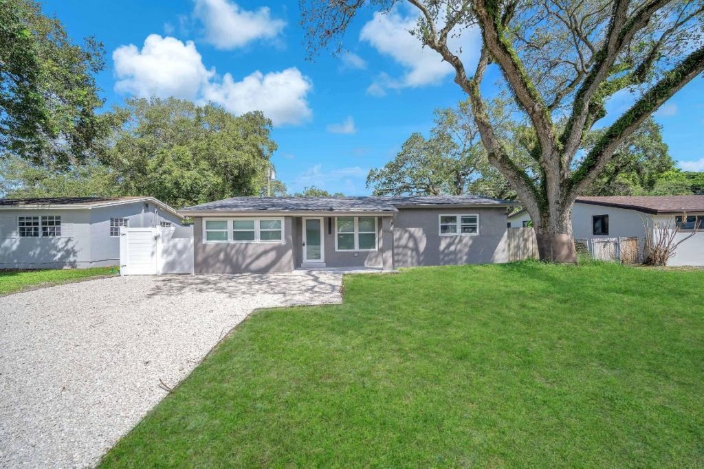 4640 SW 25th Ter, Dania Beach, FL 33312 Photo