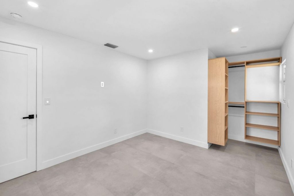 4640 SW 25th Ter, Dania Beach, FL 33312 Photo