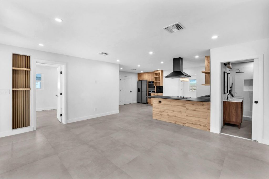 4640 SW 25th Ter, Dania Beach, FL 33312 Photo