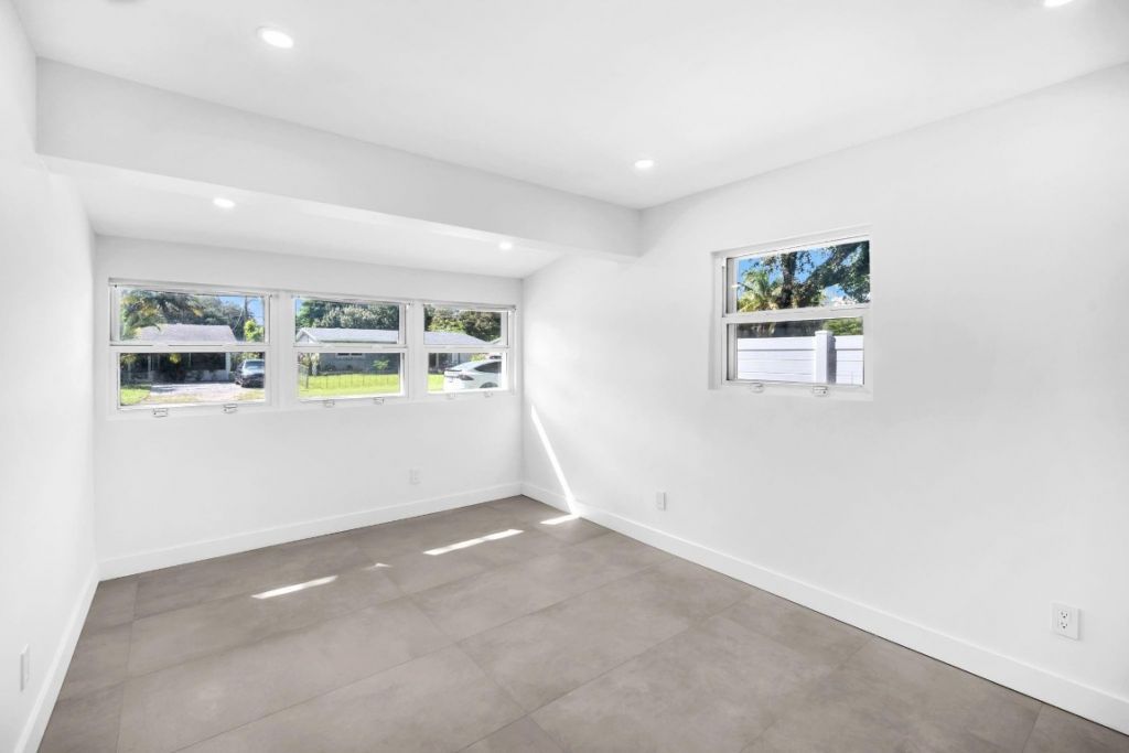 4640 SW 25th Ter, Dania Beach, FL 33312 Photo