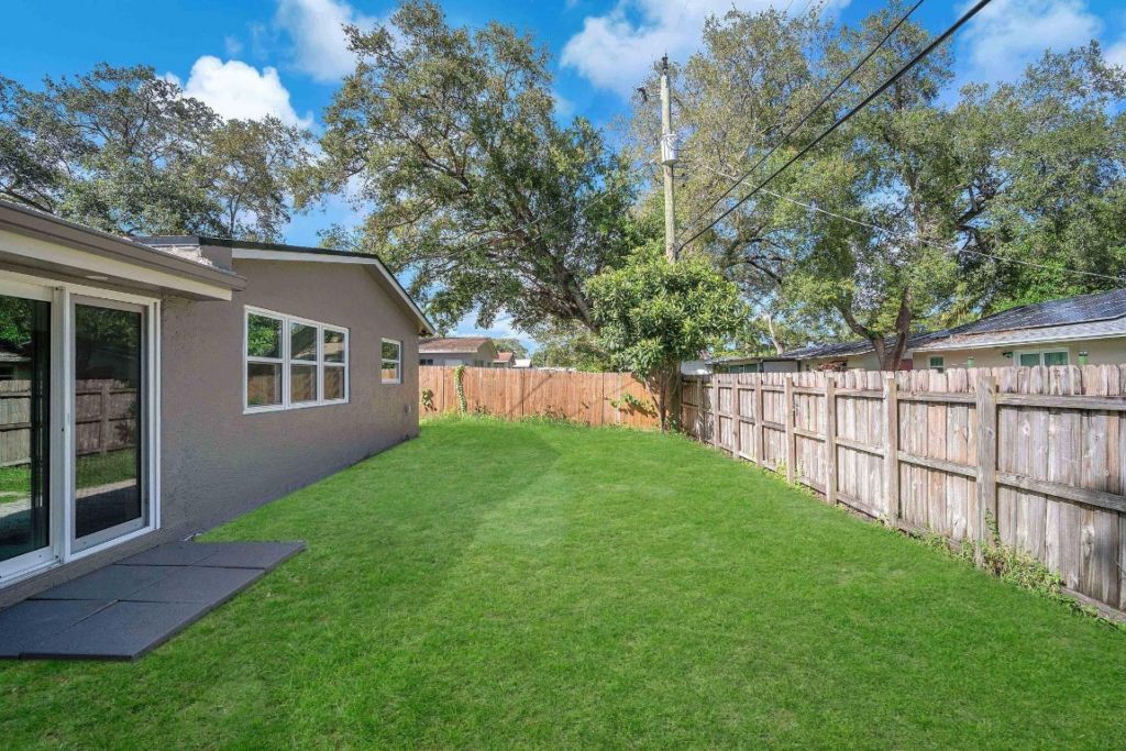 4640 SW 25th Ter, Dania Beach, FL 33312 Photo