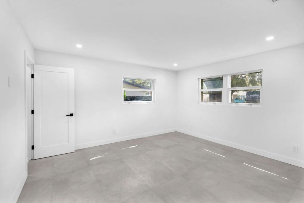 4640 SW 25th Ter, Dania Beach, FL 33312 Photo