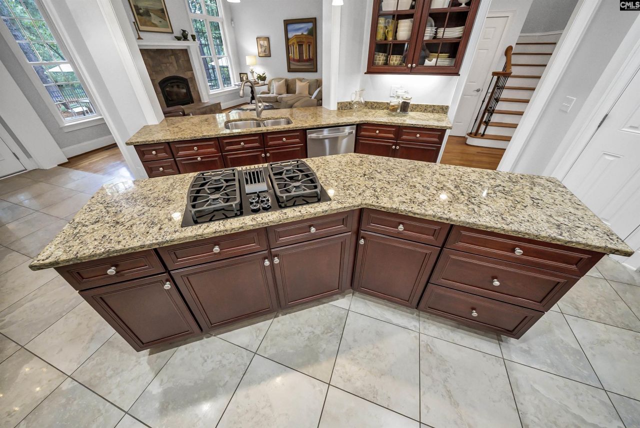 24 Burgee Court Photo 28