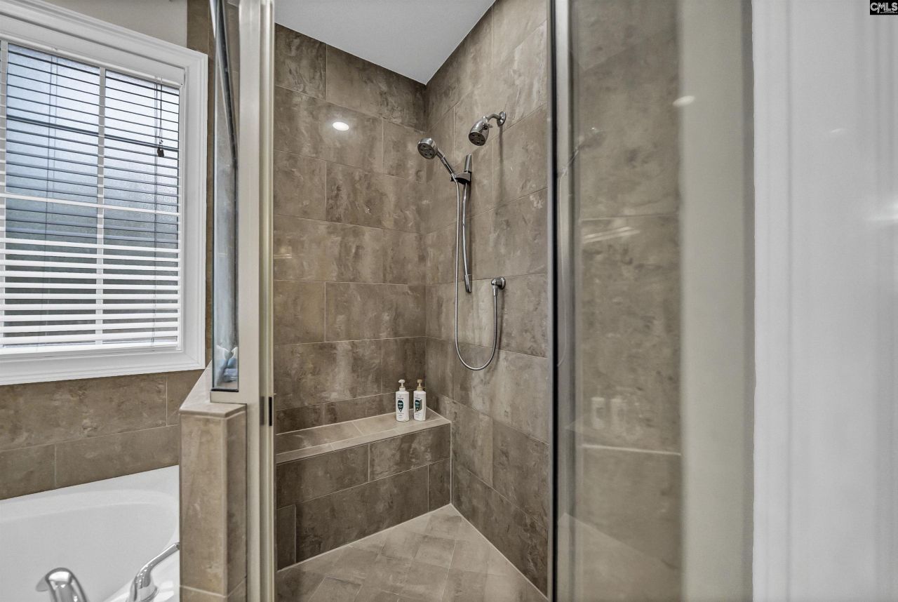 24 Burgee Court Photo 42