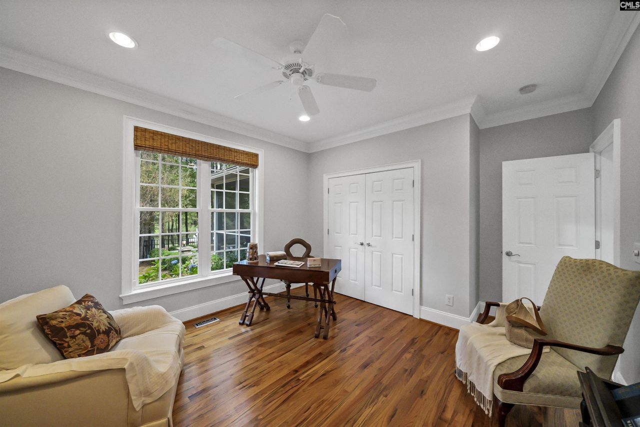 24 Burgee Court Photo 44