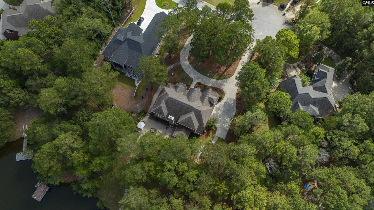 24 Burgee Court Photo 6