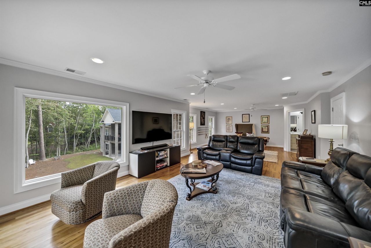 24 Burgee Court Photo 77