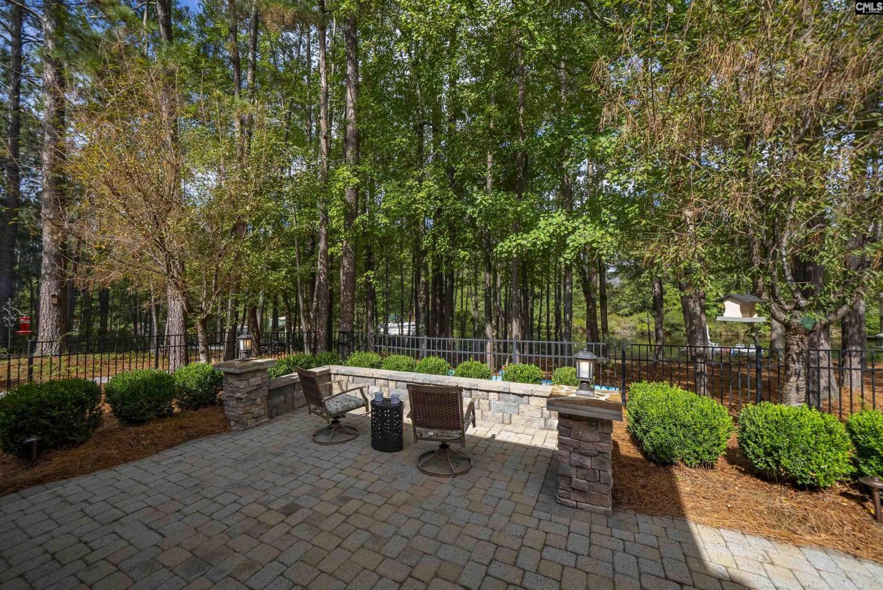 24 Burgee Court Photo 95