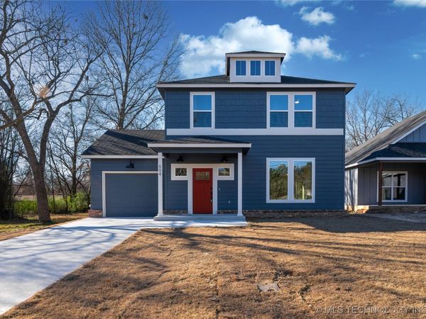 604 S Division Street, Coweta, OK 74429