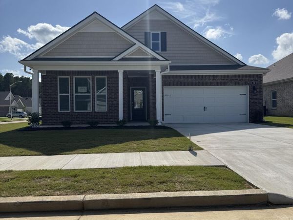 74 Harvest Dance Drive, Byhalia, MS 38611