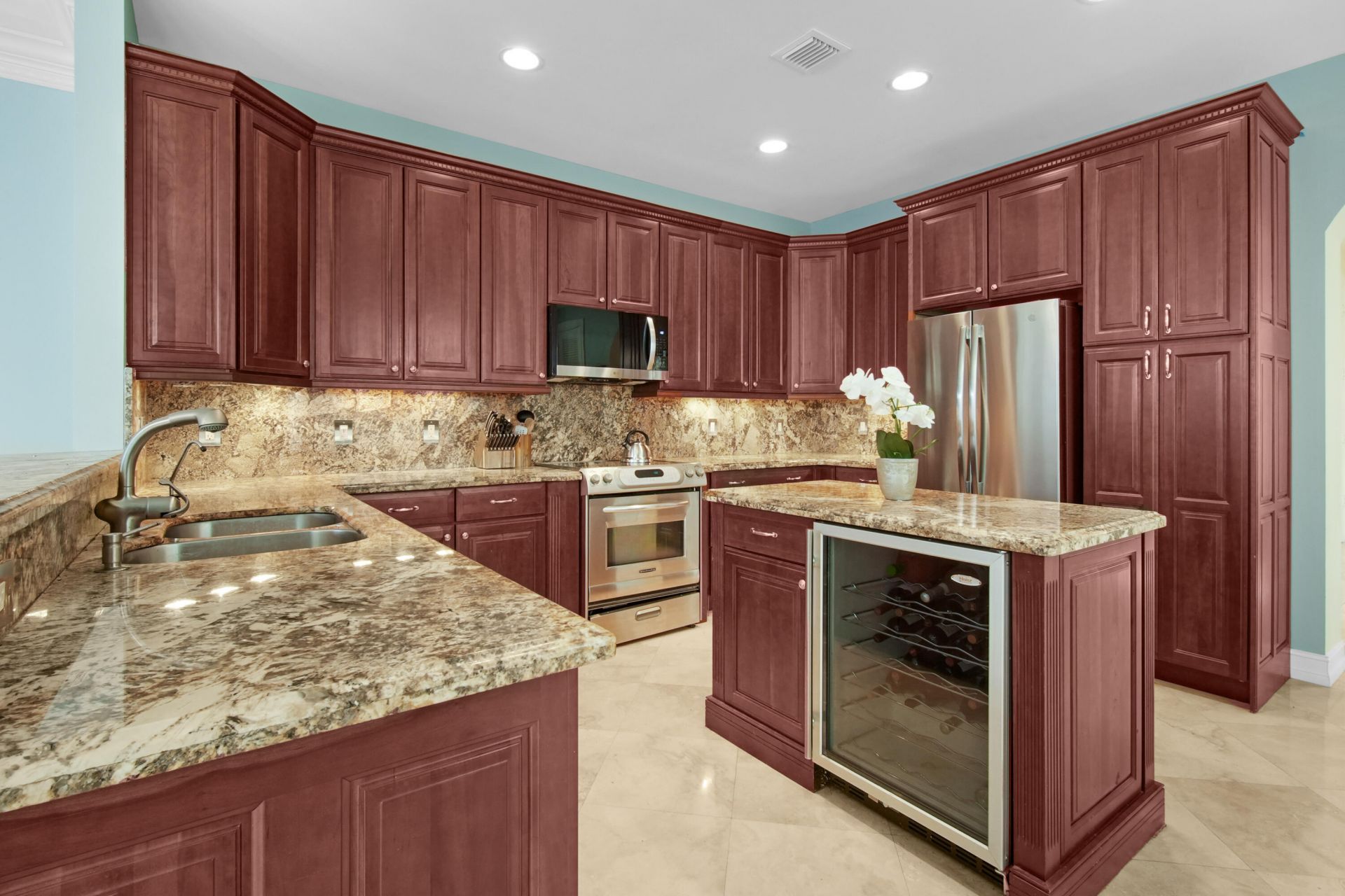 814 N Victoria Park Road, Fort Lauderdale, FL 33304 Photo