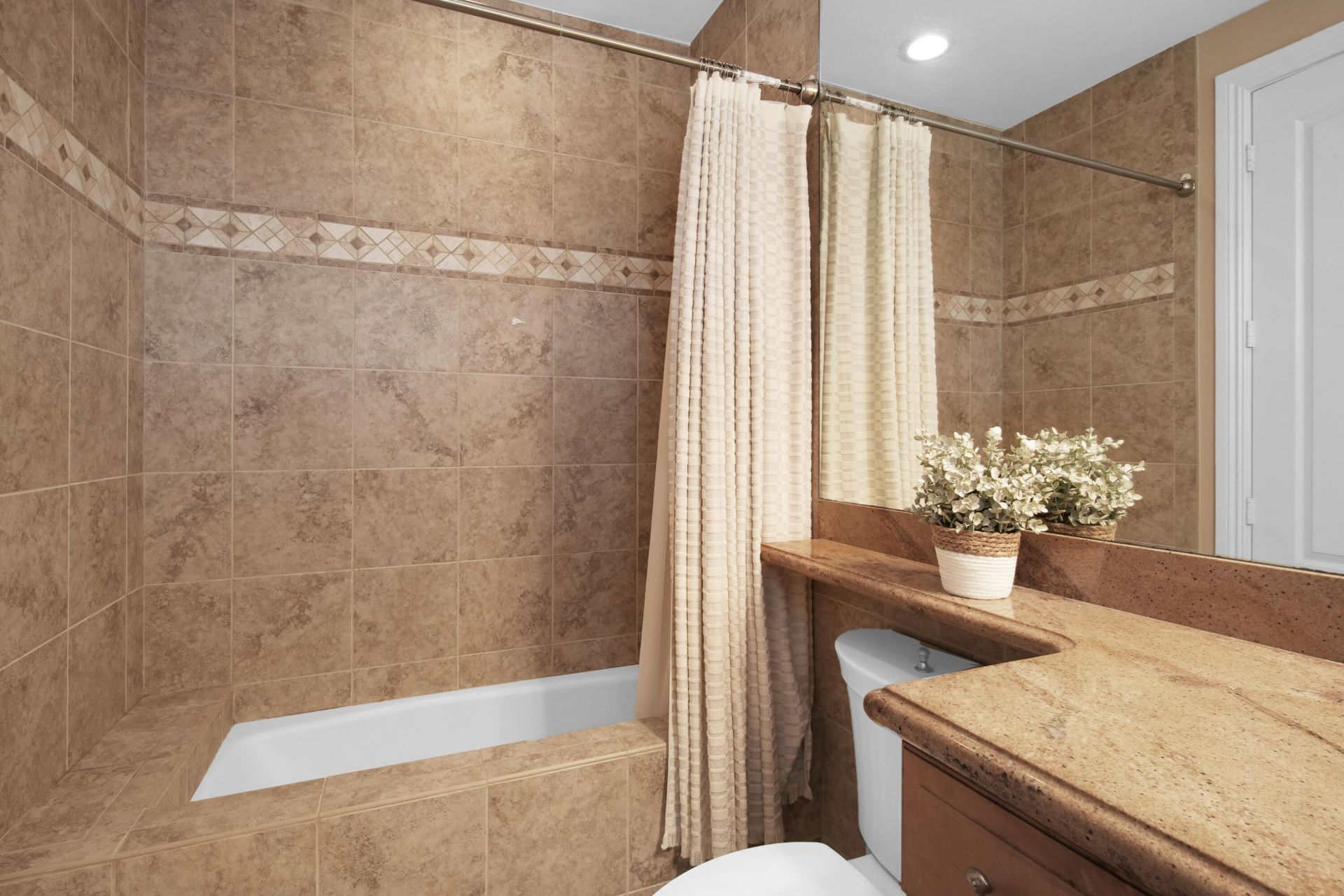 814 N Victoria Park Road, Fort Lauderdale, FL 33304 Photo