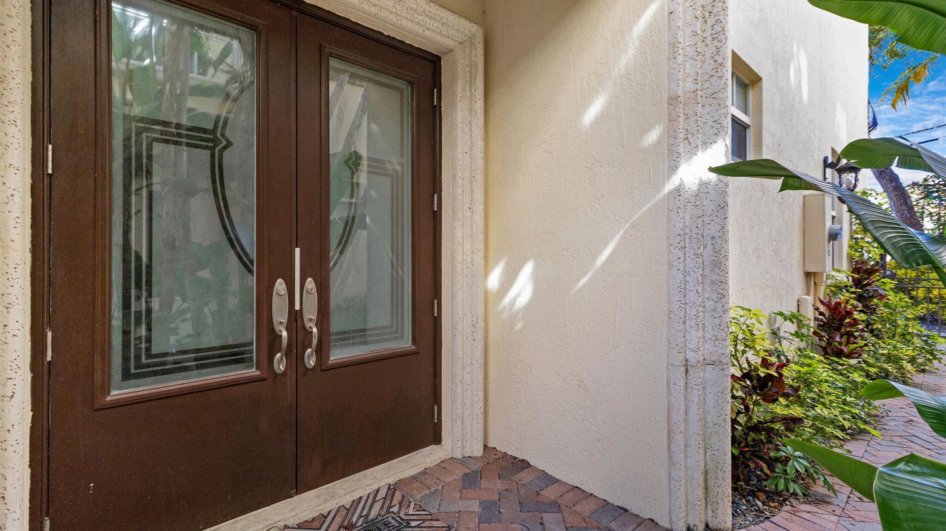 814 N Victoria Park Road, Fort Lauderdale, FL 33304 Photo