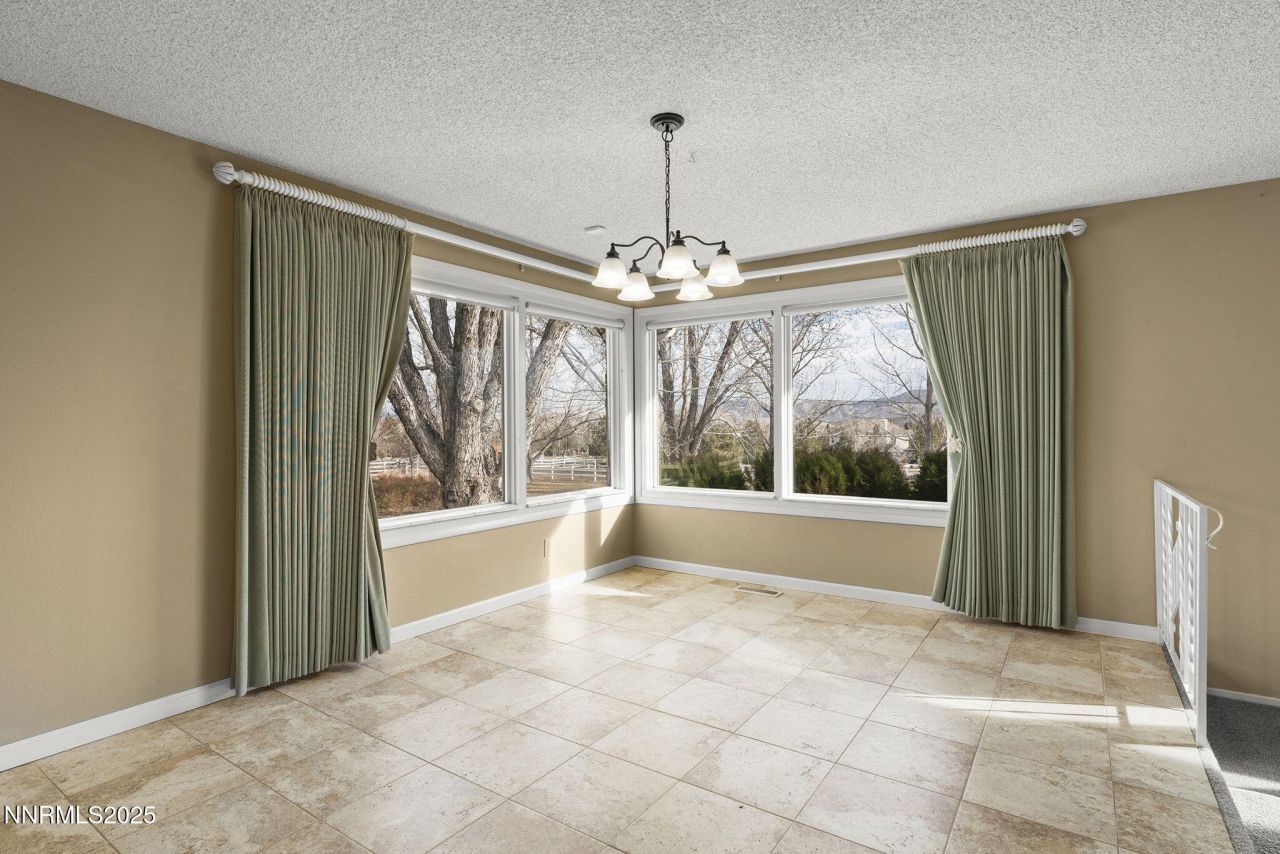 8355 Lakeside Drive, Reno, NV 89511 Photo