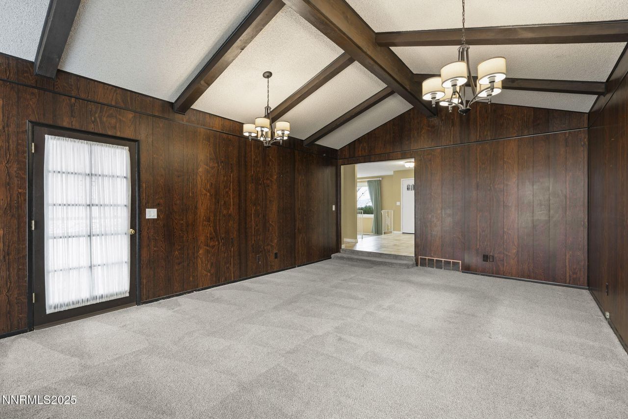 8355 Lakeside Drive, Reno, NV 89511 Photo