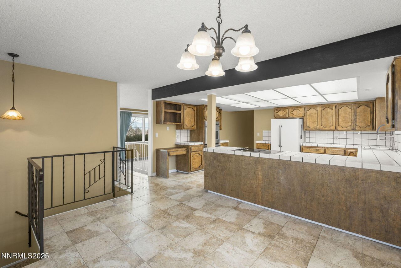 8355 Lakeside Drive, Reno, NV 89511 Photo