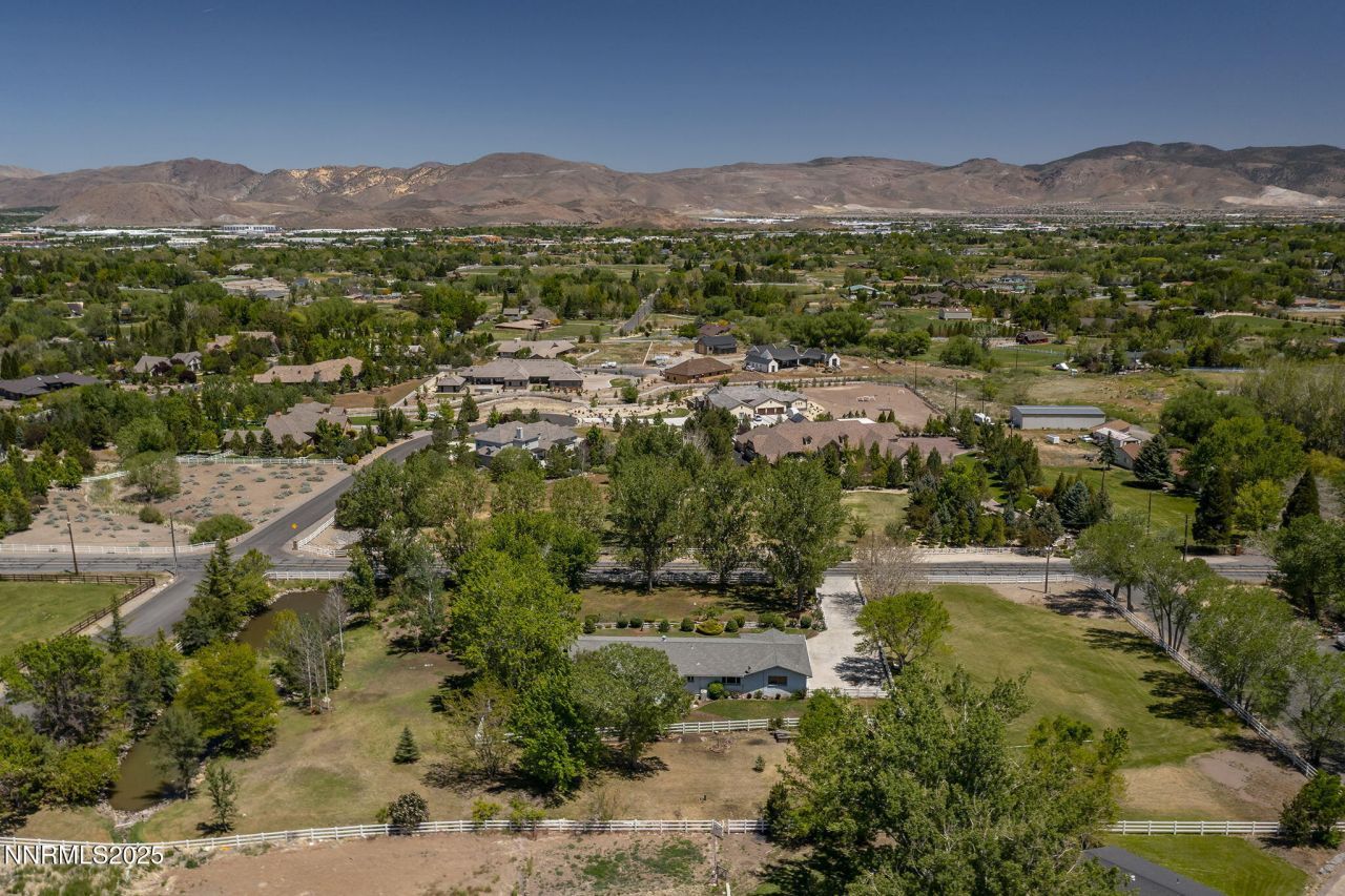 8355 Lakeside Drive, Reno, NV 89511 Photo