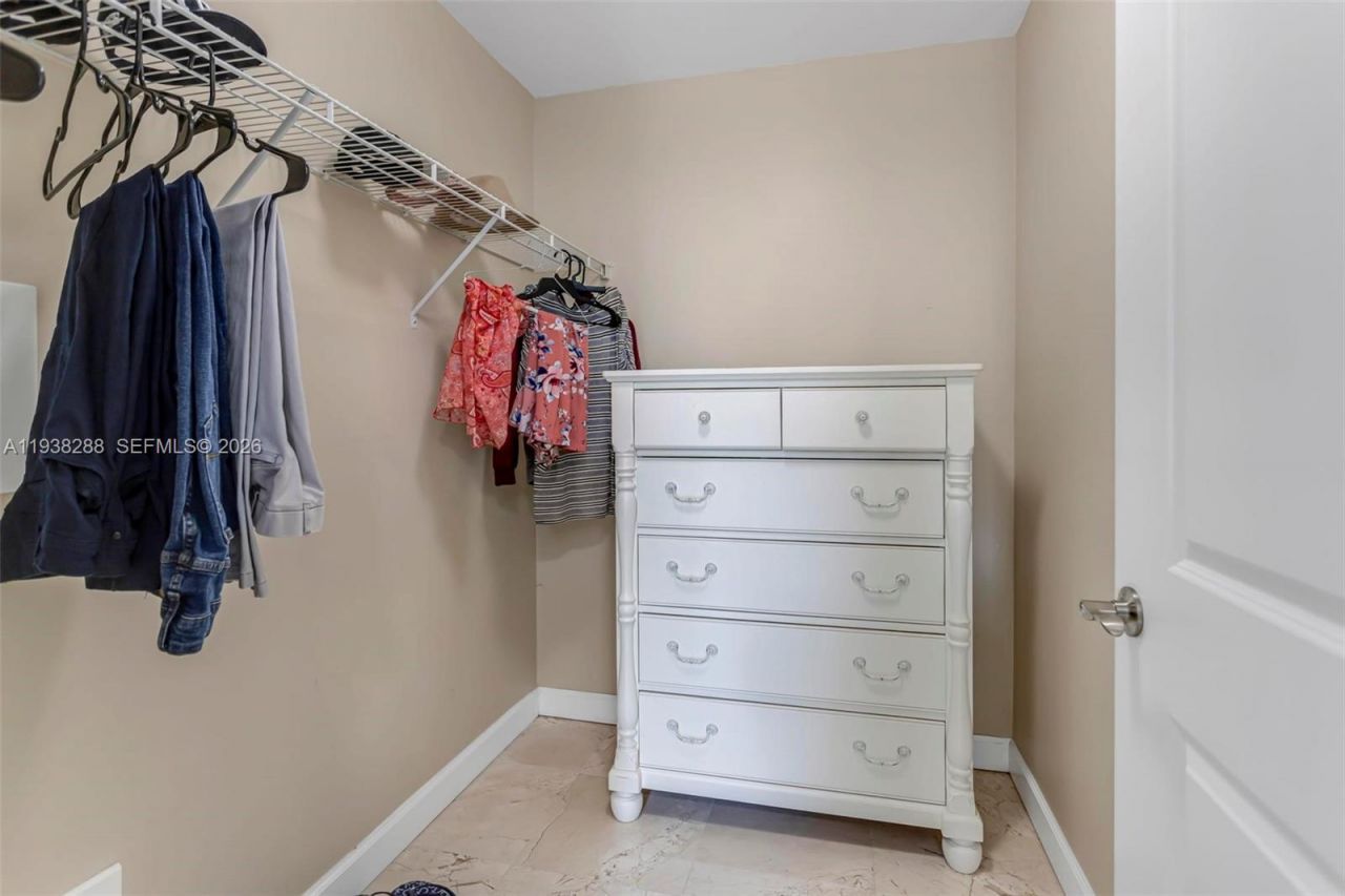 1945 S Ocean Dr , Unit 403, Hallandale Beach, FL 33009 Photo