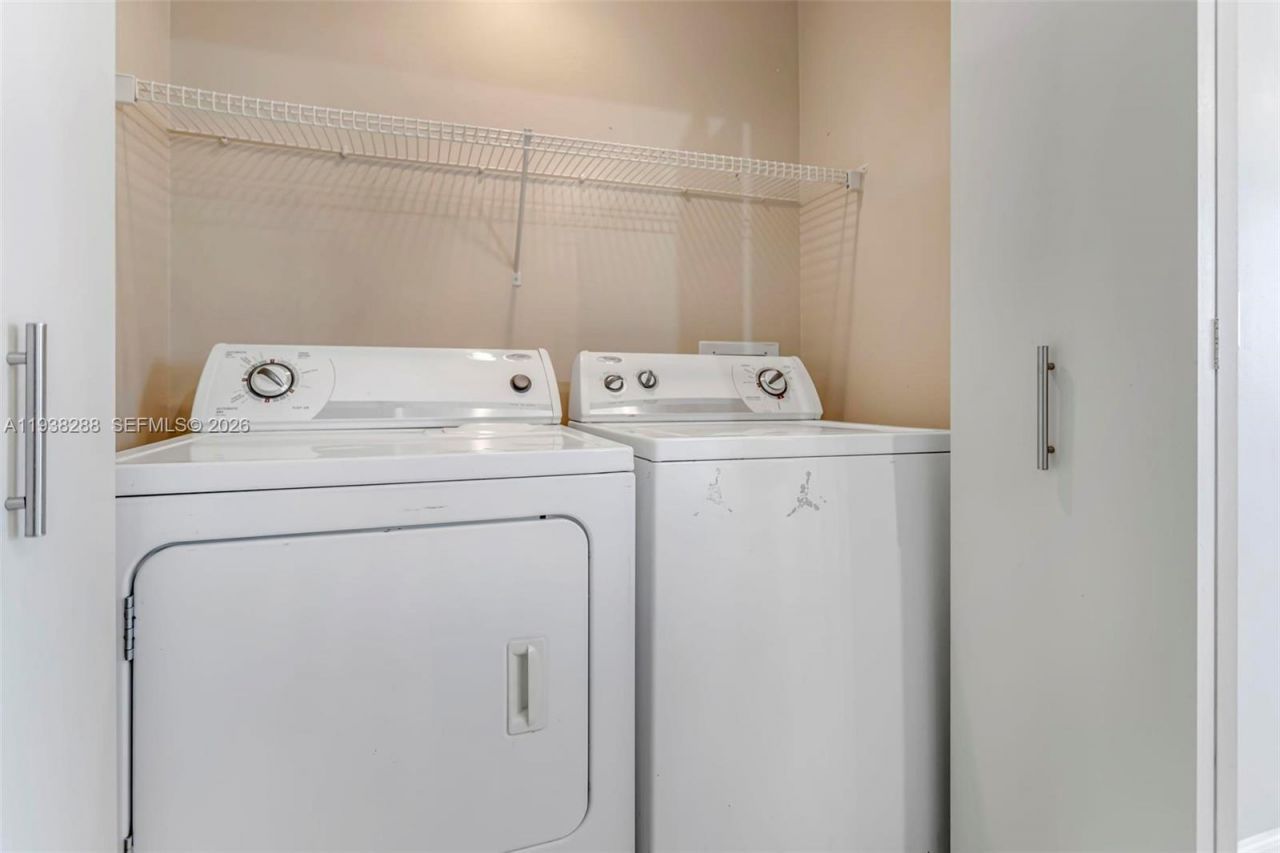 1945 S Ocean Dr , Unit 403, Hallandale Beach, FL 33009 Photo