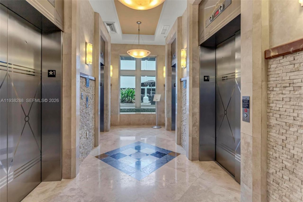 1945 S Ocean Dr , Unit 403, Hallandale Beach, FL 33009 Photo