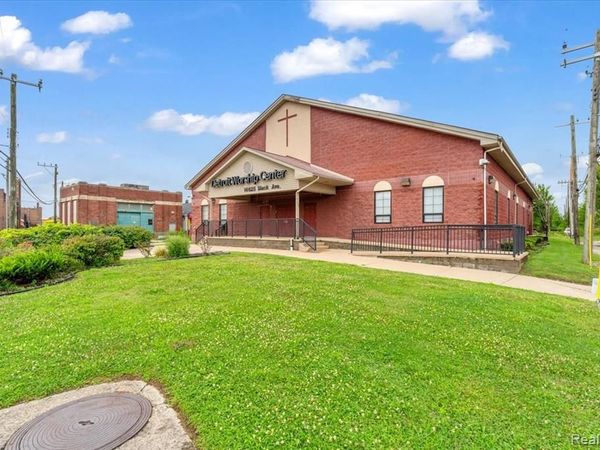 14625 Mack Avenue, Detroit, MI 48215