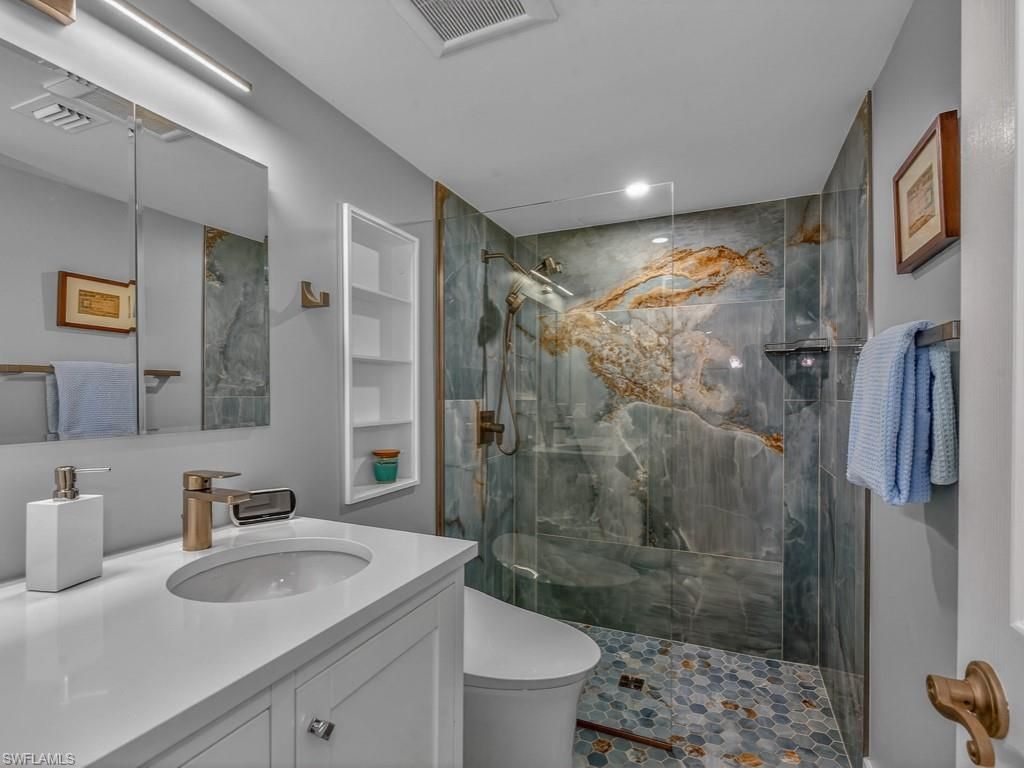 3500 Gulf Shore Blvd N, Unit 104, Naples, FL 34103 Photo