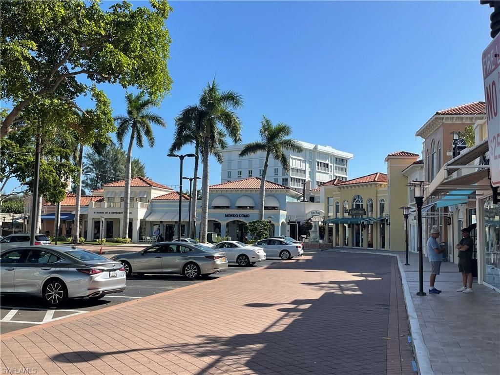 3500 Gulf Shore Blvd N, Unit 104, Naples, FL 34103 Photo
