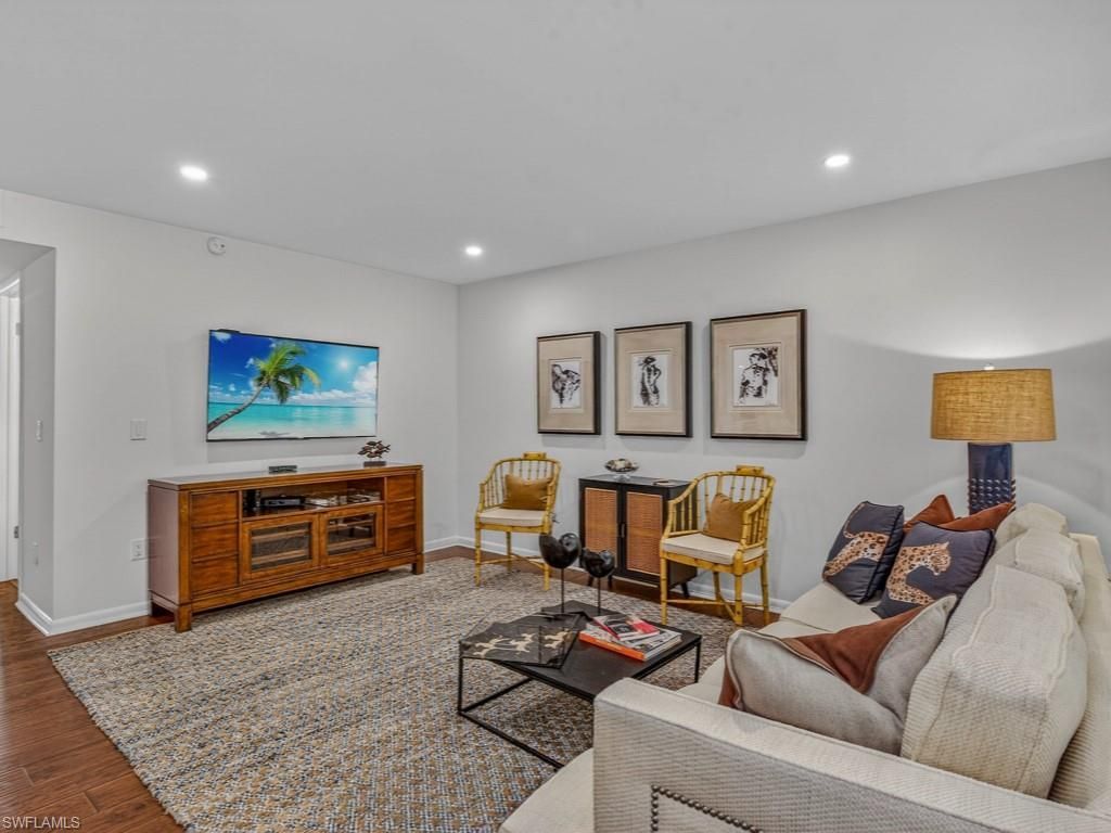 3500 Gulf Shore Blvd N, Unit 104, Naples, FL 34103 Photo