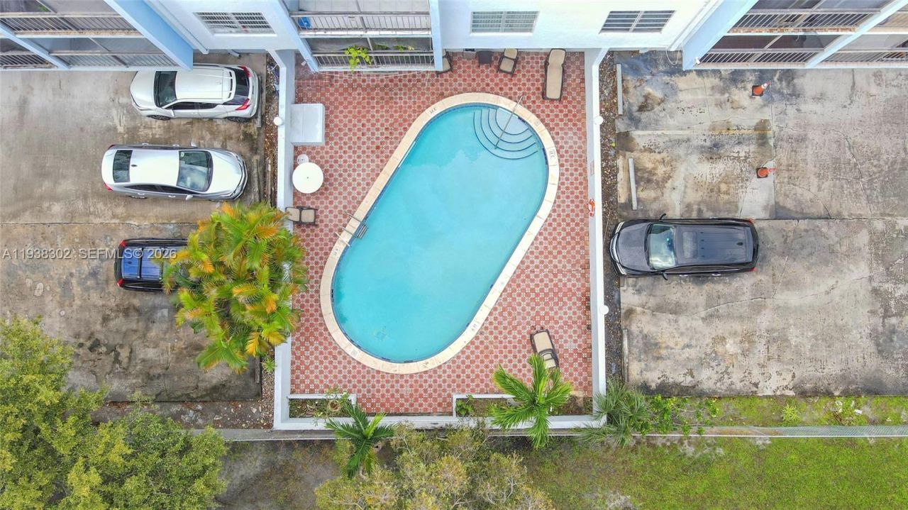 1250 NE 125th St, Unit 311C, North Miami, FL 33161 Photo