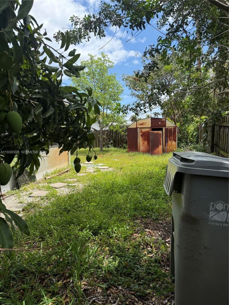 1640 NE 33rd St, Pompano Beach, FL 33064 Photo