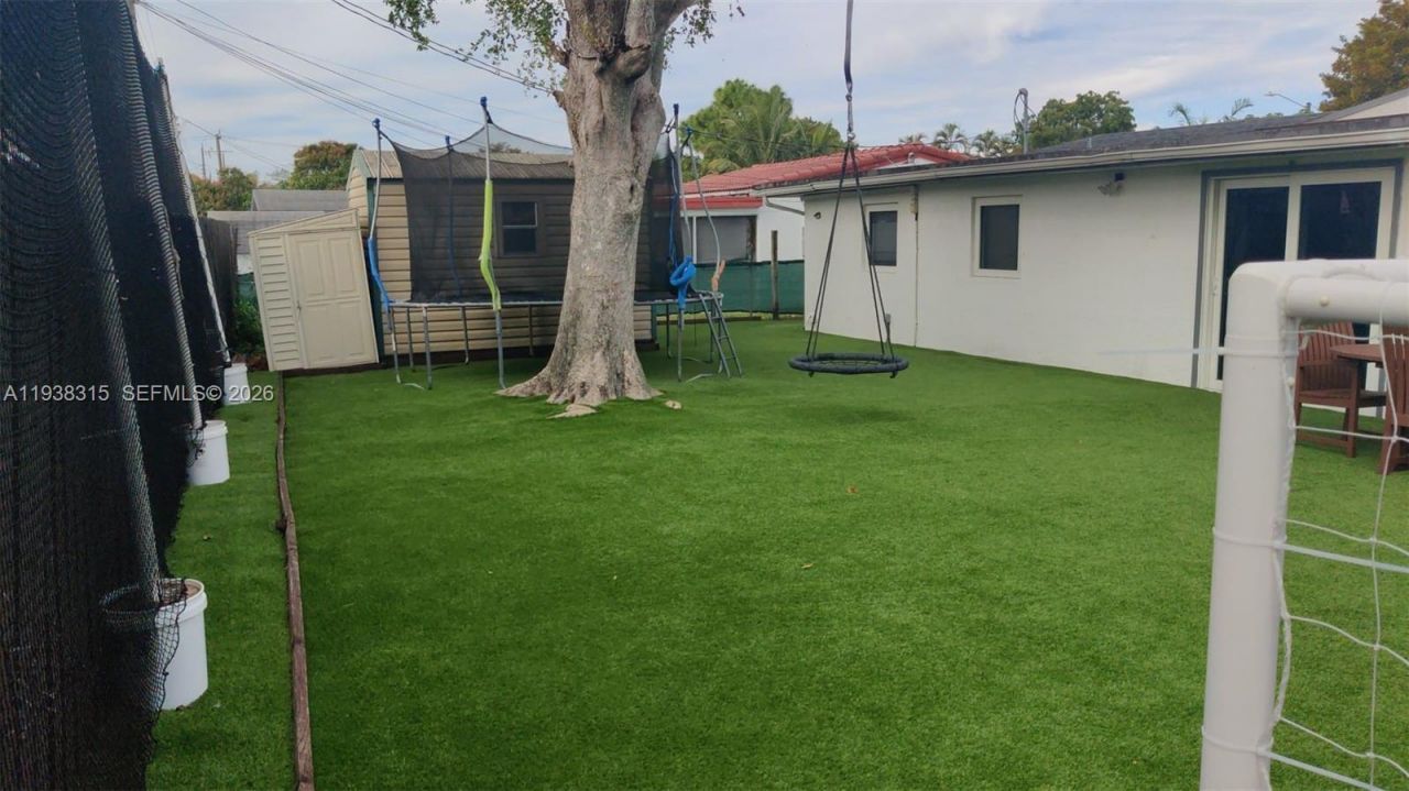 6620 Custer St, Hollywood, FL 33024 Photo