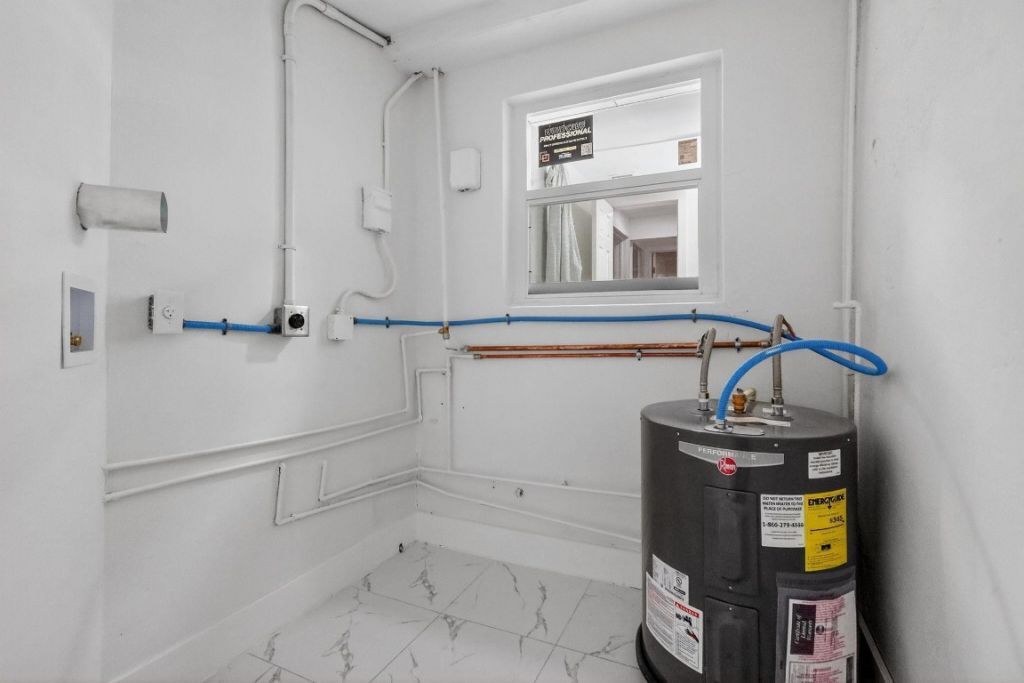 621 1st Street, Hialeah, FL 33010 Photo