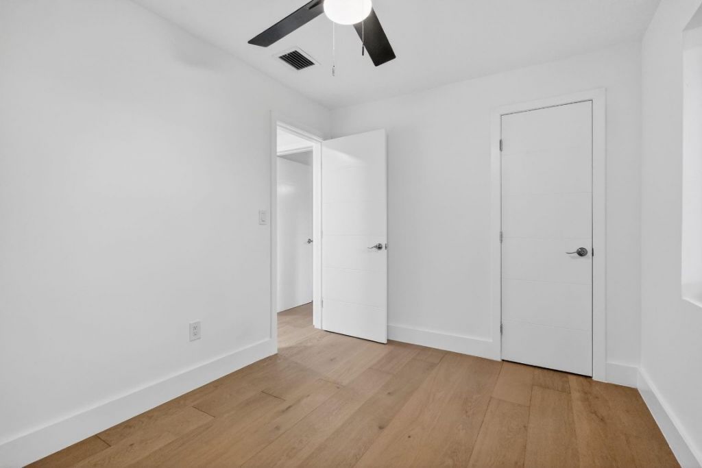 621 1st Street, Hialeah, FL 33010 Photo