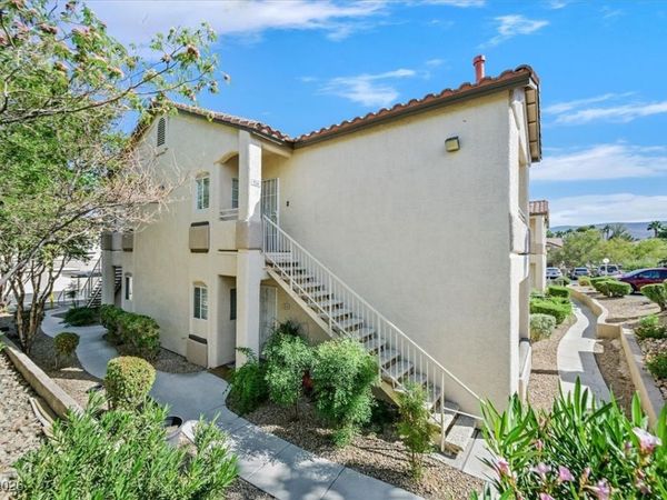 75 N Valle Verde Drive, Unit 524, Henderson, NV 89074