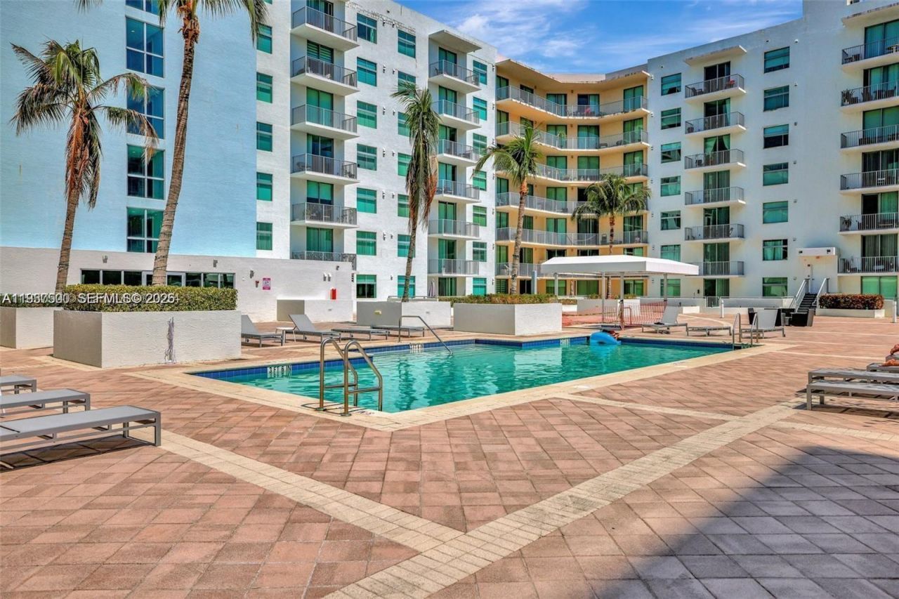 140 S Dixie Hwy , Unit 619, Hollywood, FL 33020 Photo